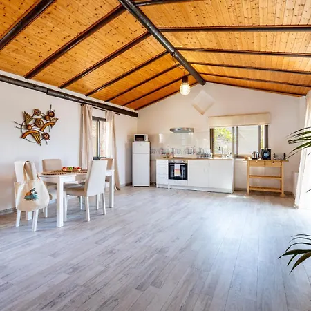Appartamento Sol Sea Views, Private Pool, Privacy