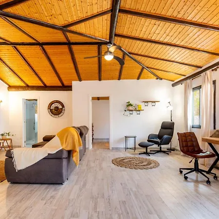 Sol Sea Views, Private Pool, Privacy Appartamento